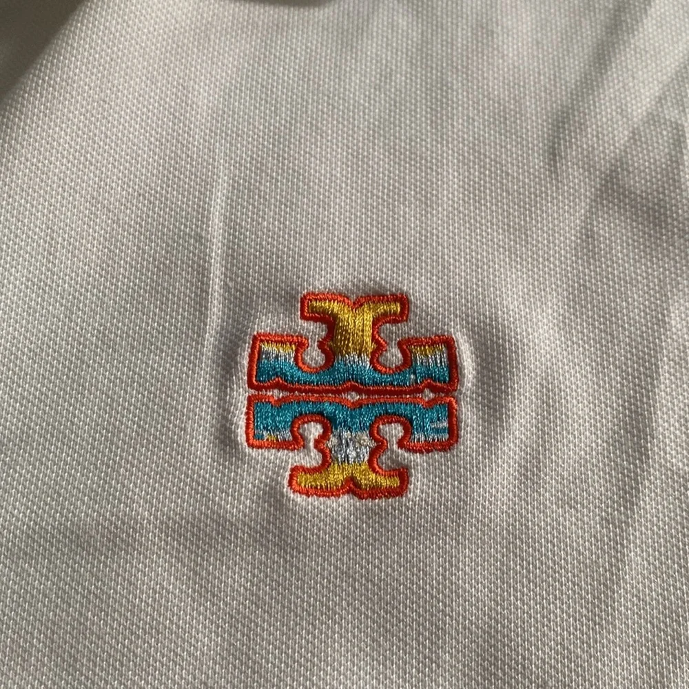 Tory Sport White Polo Shirt with Multicolor Trim - Picture 6 of 8